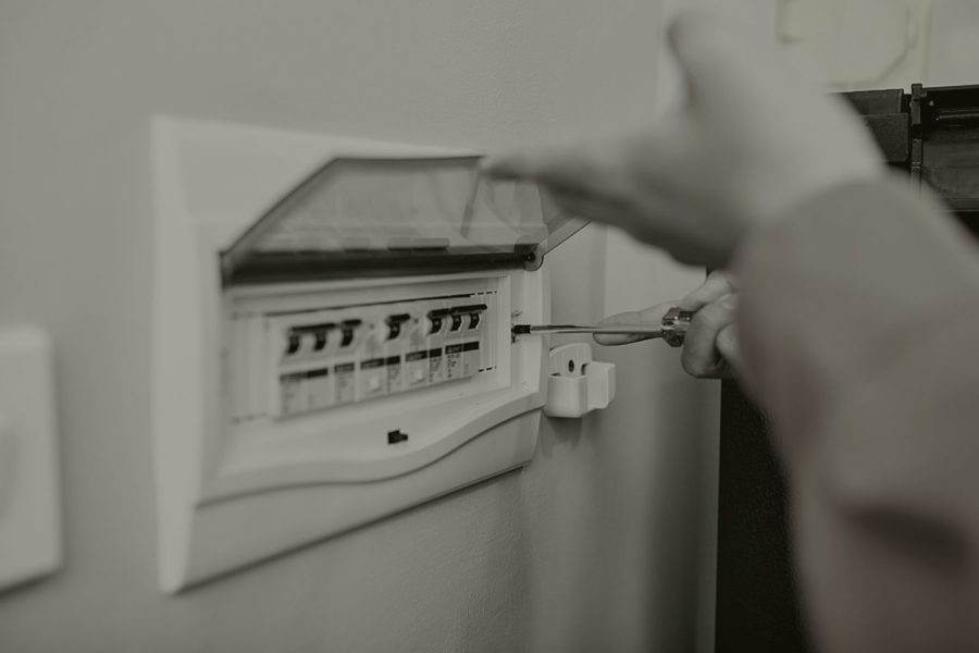 cut electricity fixing electrical box